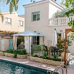 Myria, 3bd, Private Pool, Garden, Bbq, Near The In Kisonerga *