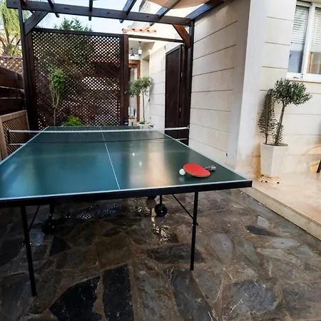 Villa Myria, 3bd, Private Pool, Garden, Bbq, Near The In Kisonerga *