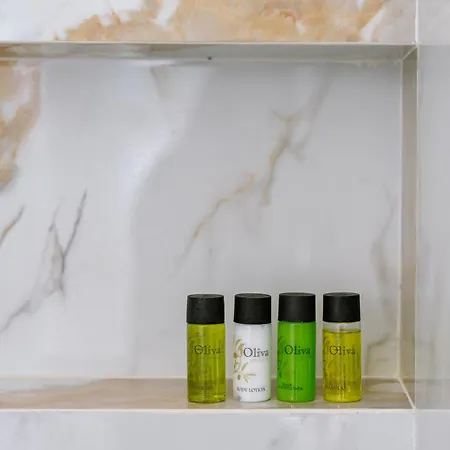 Myria, 3bd, Private Pool, Garden, Bbq, Near The In Kisonerga * Pafos