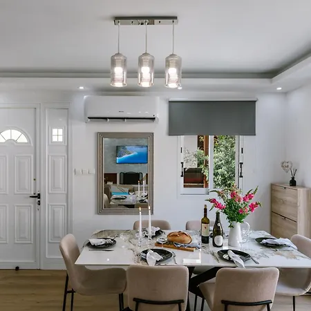Myria, 3bd, Private Pool, Garden, Bbq, Near The In Kisonerga Пафос