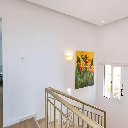 Myria, 3bd, Private Pool, Garden, Bbq, Near The In Kisonerga Villa Pafos