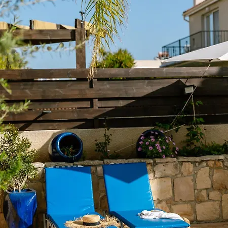 Villa Myria, 3bd, Private Pool, Garden, Bbq, Near The In Kisonerga Pafos