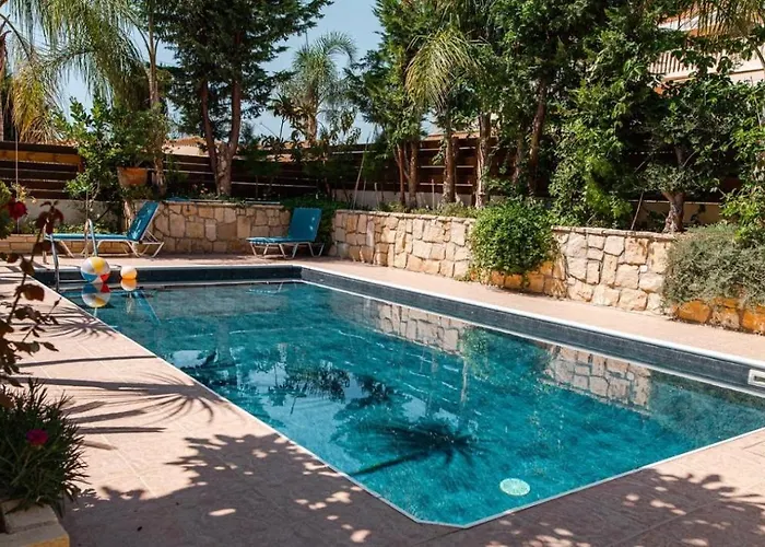 Βίλα Myria, 3bd, Private Pool, Garden, Bbq, Near The In Kisonerga *
