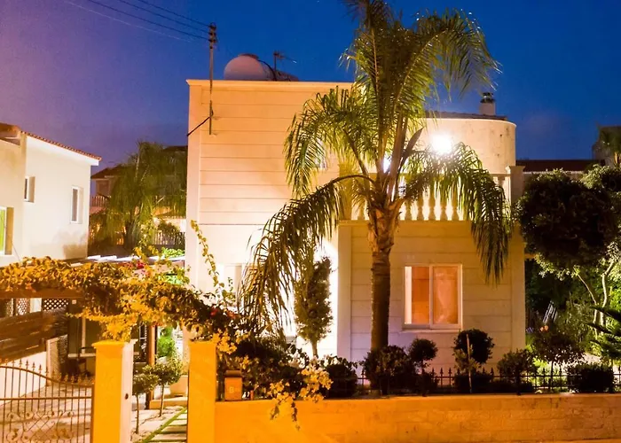 Myria, 3bd, Private Pool, Garden, Bbq, Near The In Kisonerga * Пафос