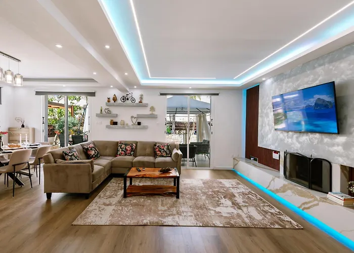 Βίλα Myria, 3bd, Private Pool, Garden, Bbq, Near The In Kisonerga Πάφος