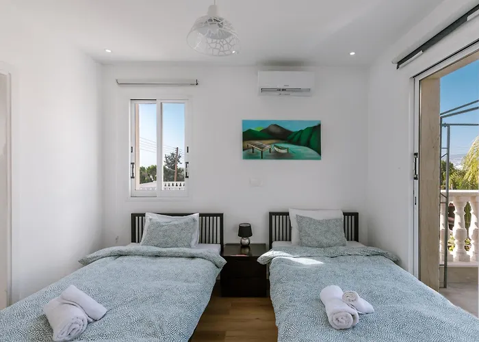 Myria, 3bd, Private Pool, Garden, Bbq, Near The In Kisonerga 别墅 *