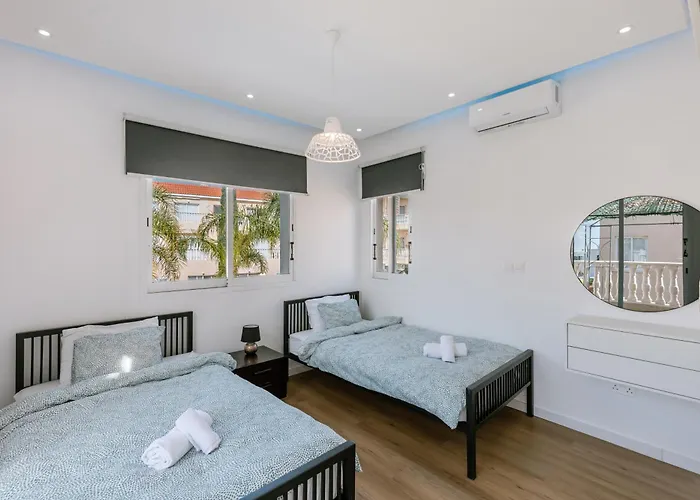 Myria, 3bd, Private Pool, Garden, Bbq, Near The In Kisonerga * Пафос