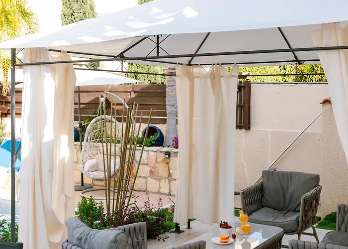 Myria, 3bd, Private Pool, Garden, Bbq, Near The In Kisonerga * Пафос