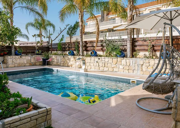 Myria, 3bd, Private Pool, Garden, Bbq, Near The In Kisonerga Пафос