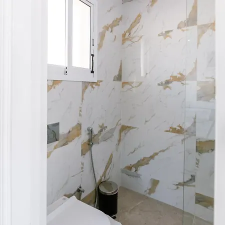 Myria, 3bd, Private Pool, Garden, Bbq, Near The In Kisonerga Paphos