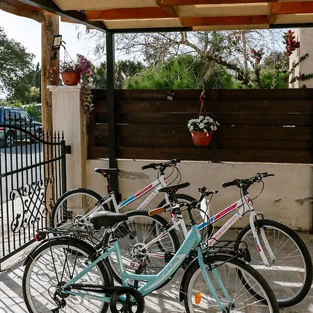 Myria, 3bd, Private Pool, Garden, Bbq, Near The In Kisonerga *