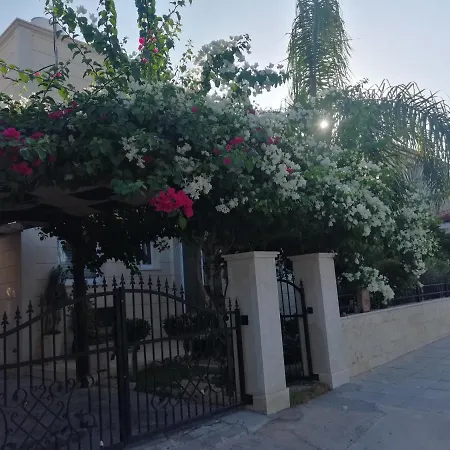 וילה Myria, 3bd, Private Pool, Garden, Bbq, Near The In Kisonerga