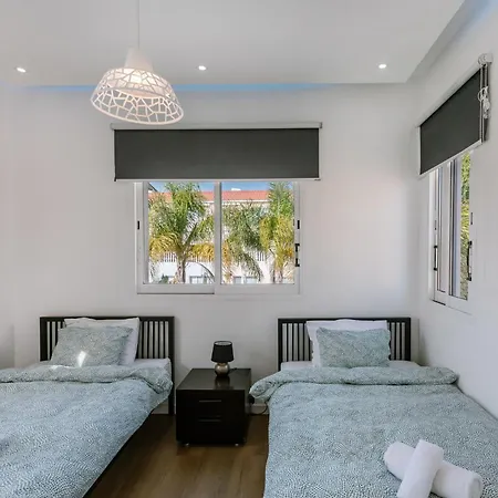 Myria, 3bd, Private Pool, Garden, Bbq, Near The In Kisonerga