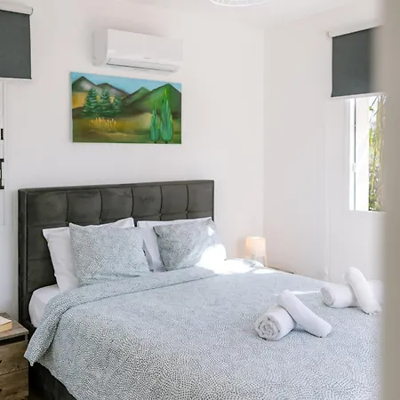 Myria, 3bd, Private Pool, Garden, Bbq, Near The In Kisonerga