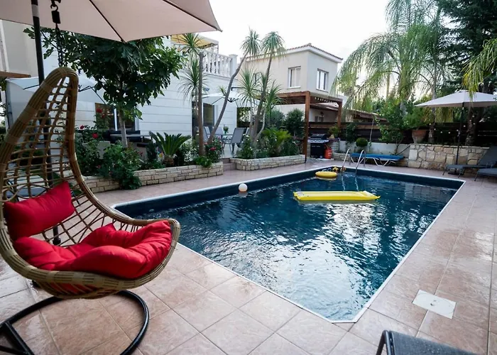 Myria, 3bd, Private Pool, Garden, Bbq, Near The In Kisonerga Vila *